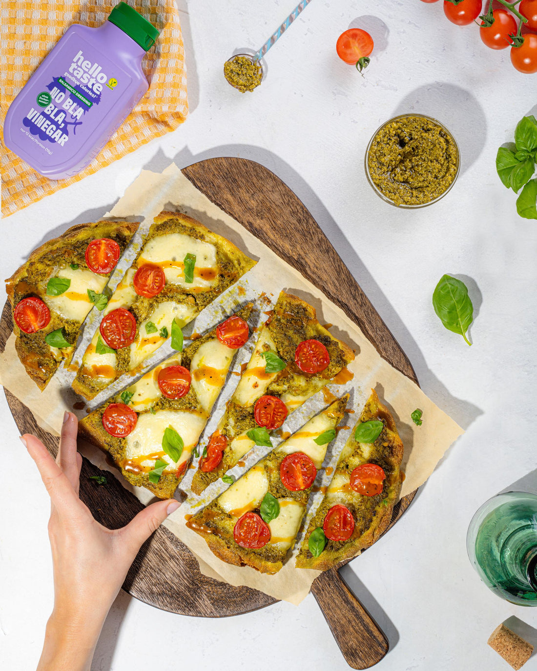 Caprese Flatbread – hellotaste